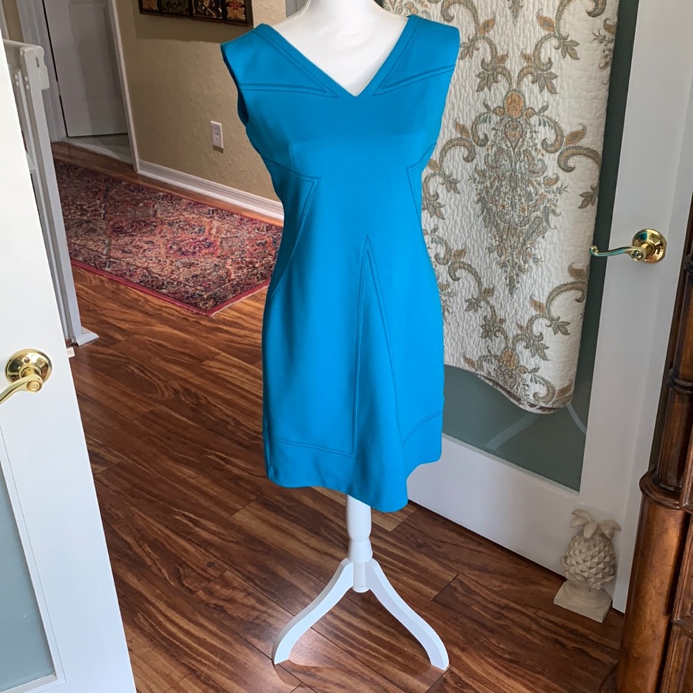 Laundry dress by Shelli Segal